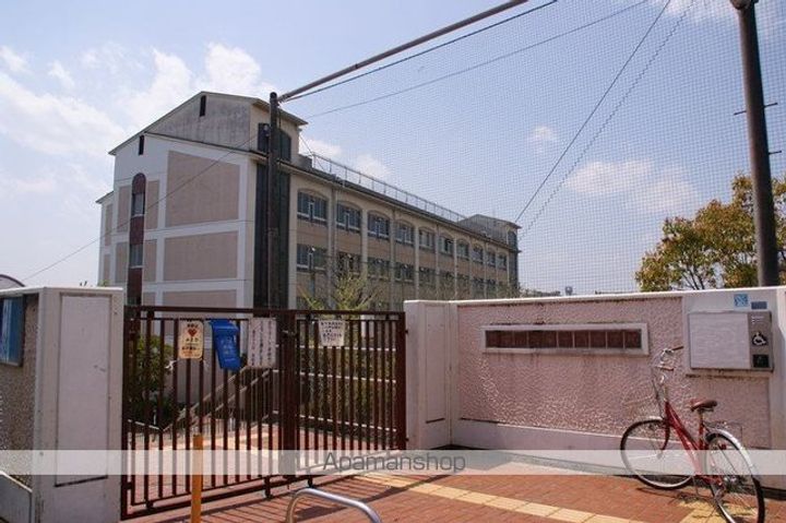 メゾン豊中パート16の周辺