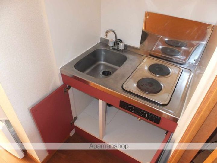 レオパレスシマダの居間