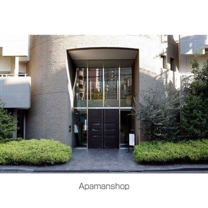 オーキッドレジデンス神楽坂の外観