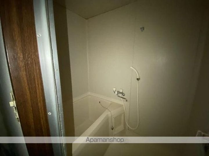 香川県高松市宮脇町1丁目の賃貸アパートの風呂