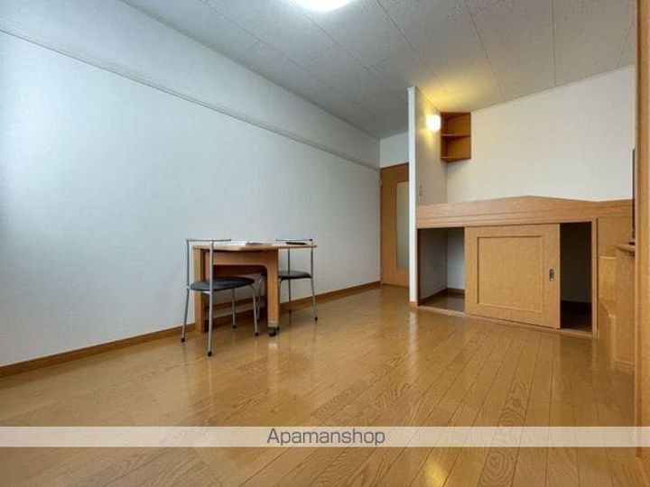 北海道亀田郡七飯町本町3丁目の賃貸アパートの内装