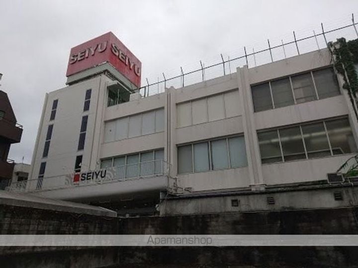 東京都世田谷区赤堤3丁目の賃貸マンションの周辺