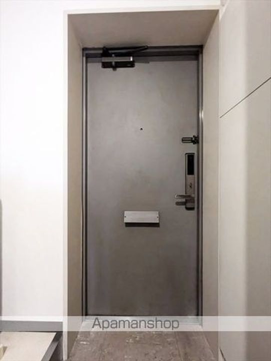 倉敷ライフ・キャンパス E棟の玄関