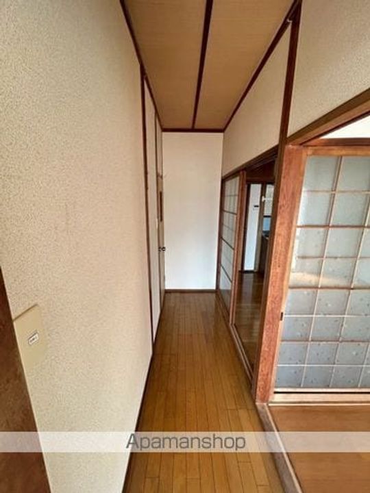 内海マンション戸建て 西棟東側1の内装