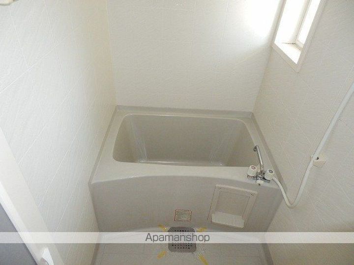 静岡県浜松市中央区助信町の賃貸アパートの風呂