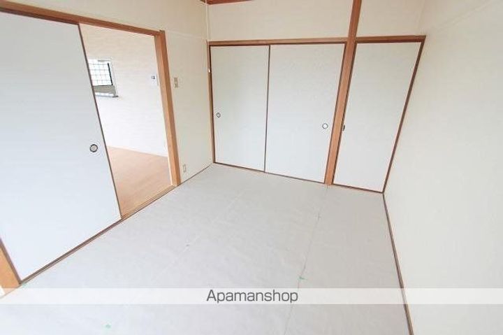 香川県高松市屋島西町の賃貸マンションの内装