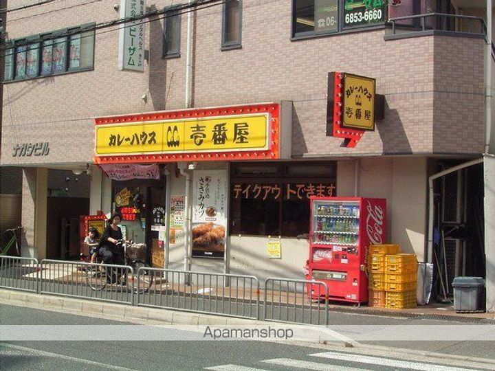 ビーハイブビルの周辺