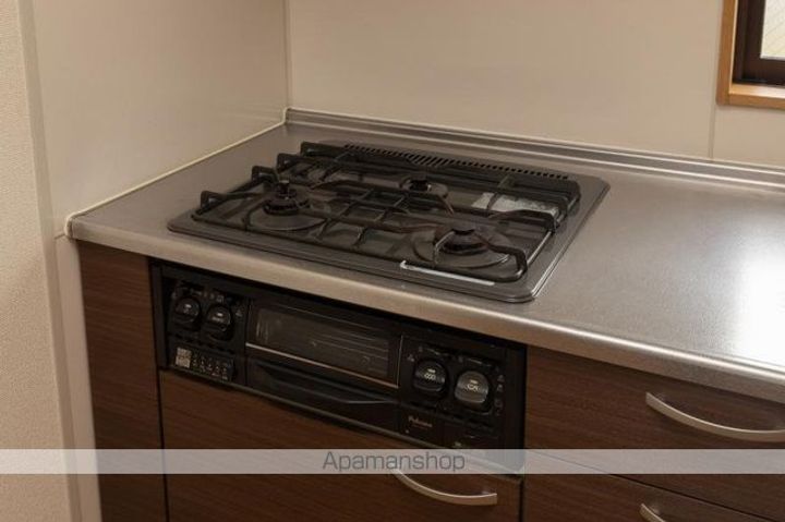 香川県高松市太田下町の賃貸マンションの内装