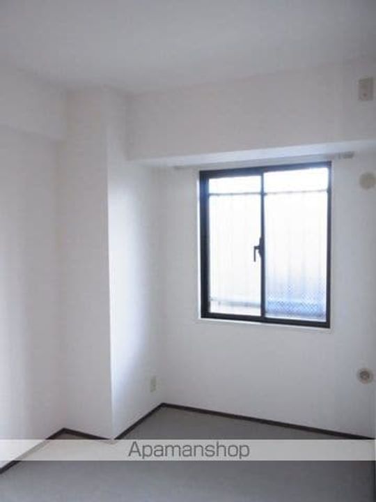 神奈川県横浜市金沢区釜利谷東2丁目の賃貸マンションの内装