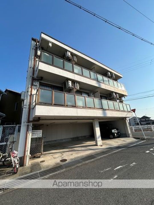 グランピア小松里305の外観