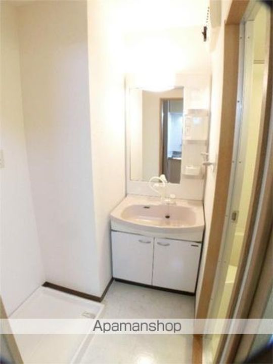 シャン・ポワール101のその他画像