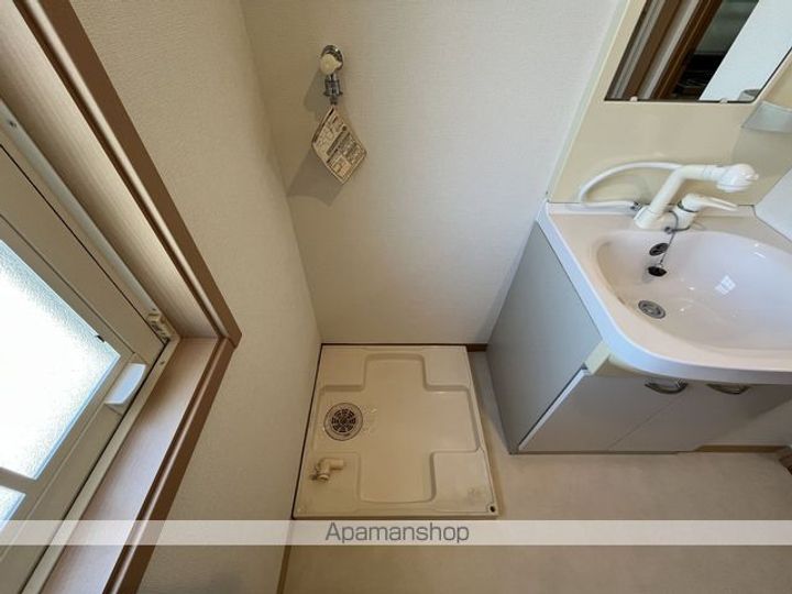 滋賀県彦根市西今町の賃貸アパートの内装