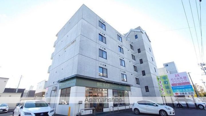 シャルム壱番館の外観