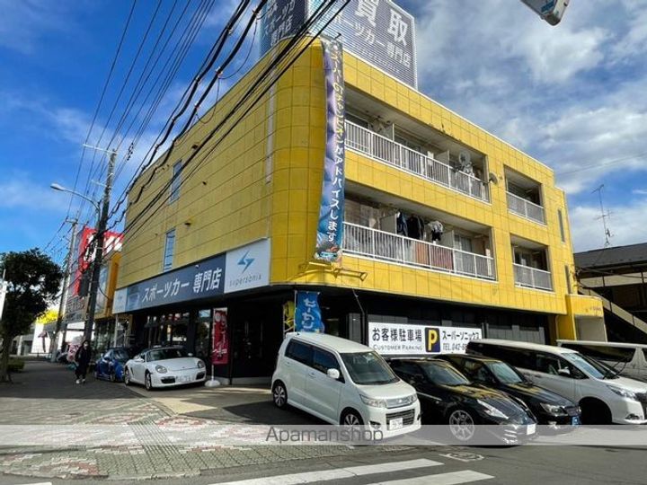 パルめじろ台西館の外観