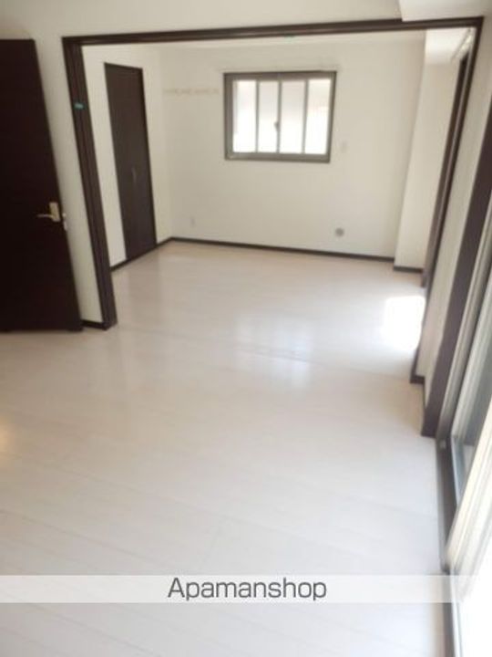 千葉県千葉市中央区登戸2丁目の賃貸マンションの内装