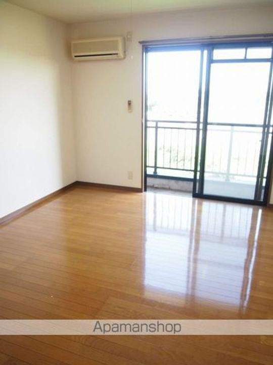 スカイハイツの居間