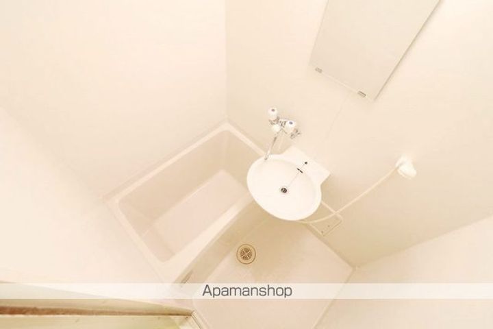 レオパレスツインズ109の風呂