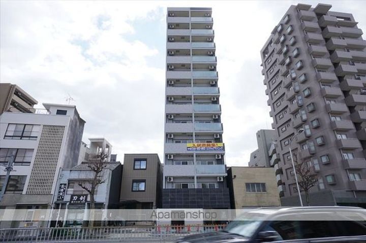 エステムコート名古屋泉プラチナムゲートの外観