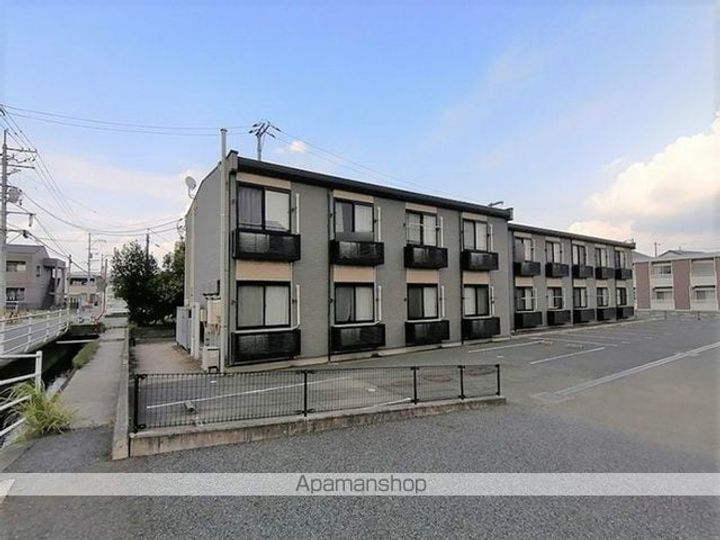 レオパレスルミナーレ201の外観