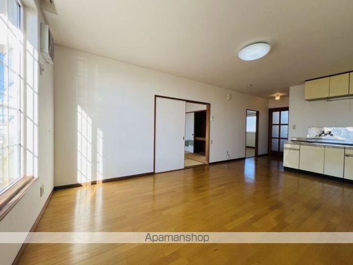 メゾンドピュアA棟202の内装