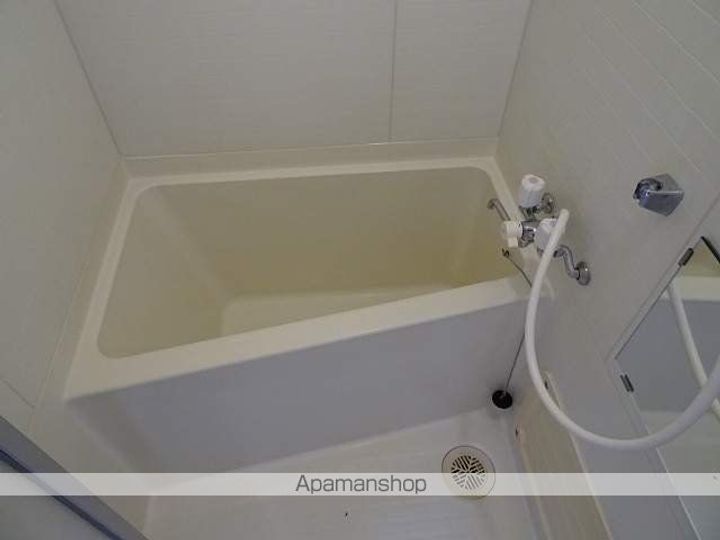 イーグルハイツ萩野町の風呂