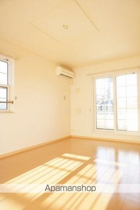 サニー・クラールAの居間