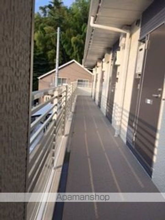 レオネクストライク シェルの玄関