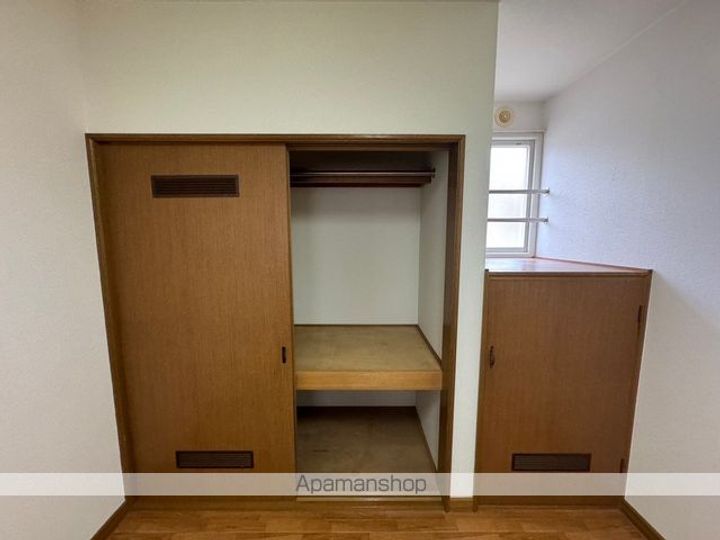 5条レジデンスB202の内装