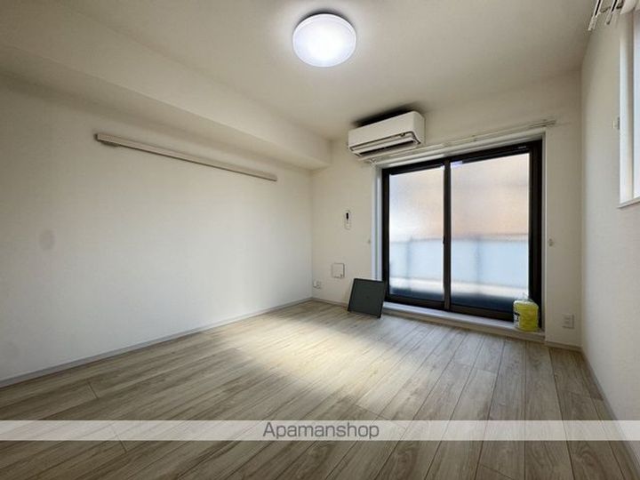 東京都福生市本町の賃貸マンションの内装