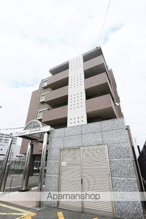 ヴェルモント・ルラーシュの外観