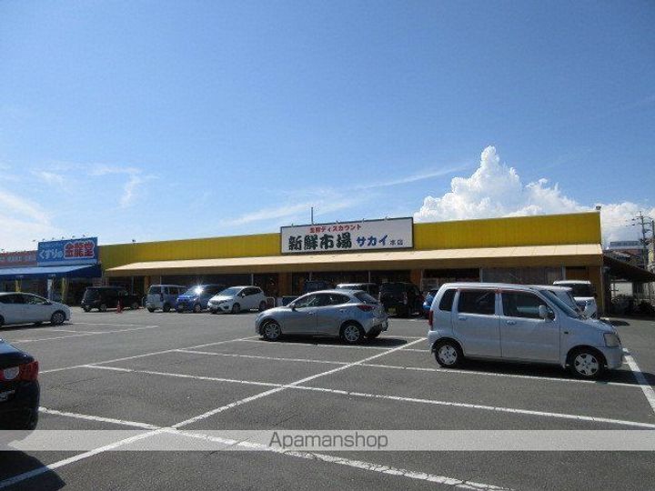 メゾン ド フランの周辺