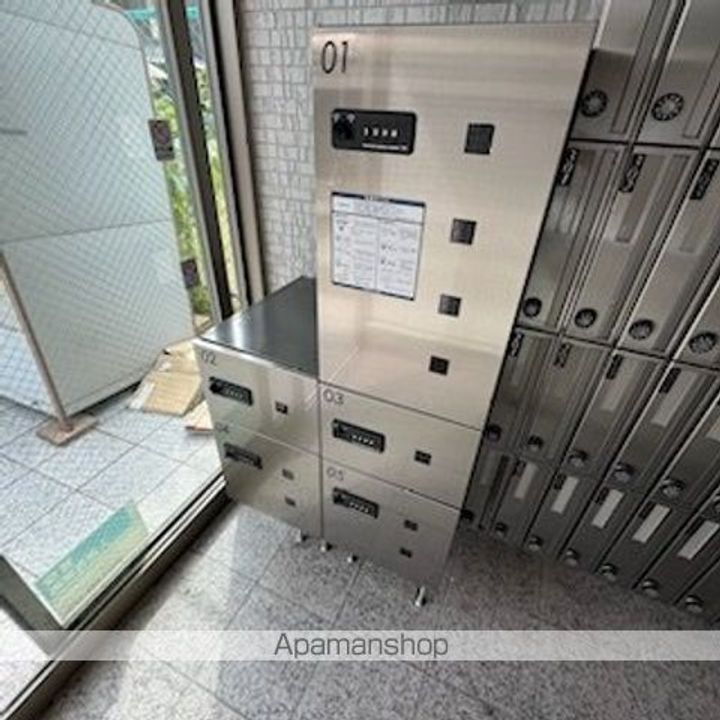 滋賀県大津市中央4丁目の賃貸マンション304の外観