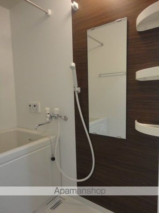 宮城県仙台市青葉区小松島2丁目の賃貸アパートの風呂