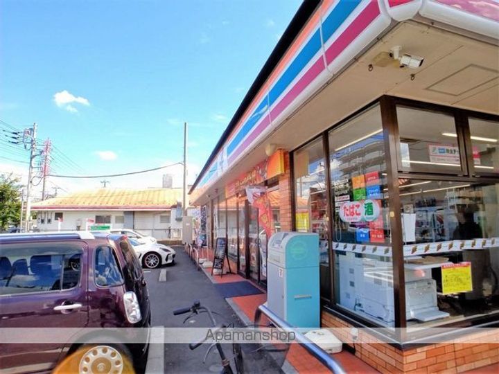 レオネクストヴァレッタの周辺