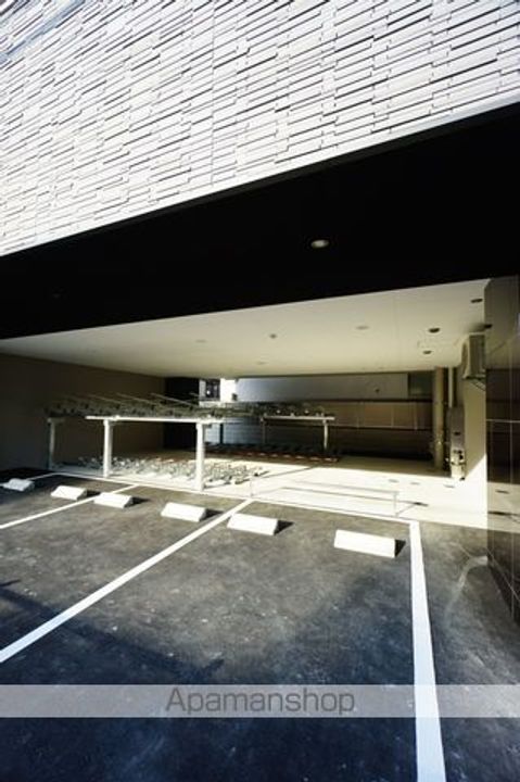 エスリード桜山ル・ヴェールの外観