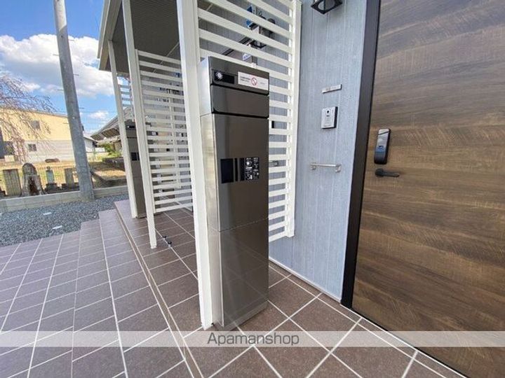 セレスティア鳴神の内装