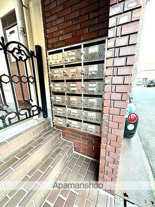 クレスト富浜の内装
