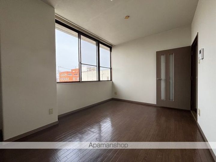 網の浦ハイツの内装