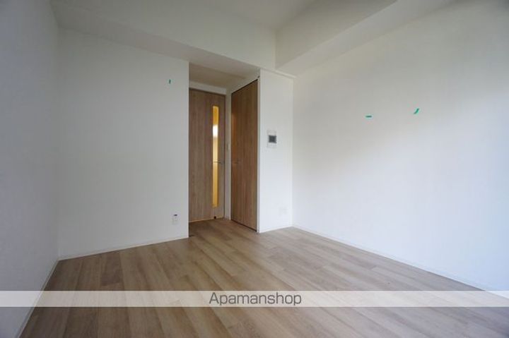 プレサンス桜山駅前アフォードの居間