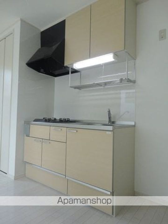 宮城県仙台市青葉区小松島2丁目の賃貸アパートのキッチン