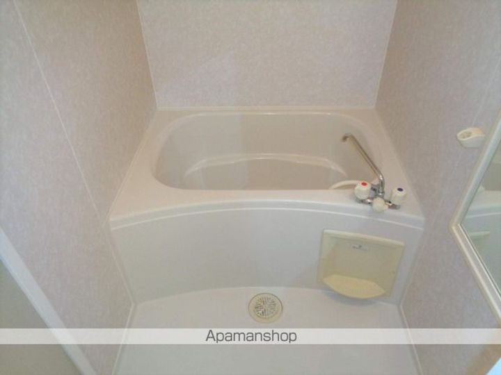 プレシャスクローバー301の内装