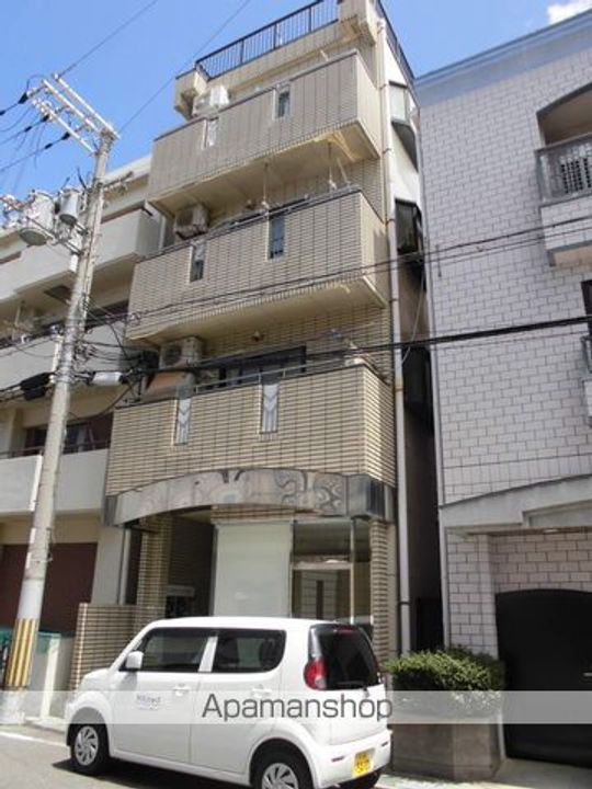 中本マンションの外観