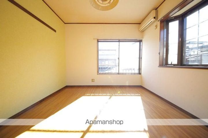 東京都多摩市百草の賃貸アパート101の内装