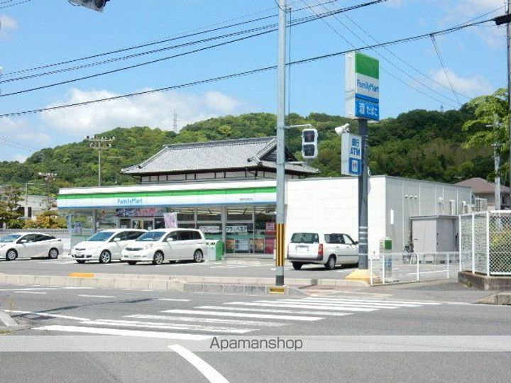 シティハイツカサミアⅡ棟の周辺