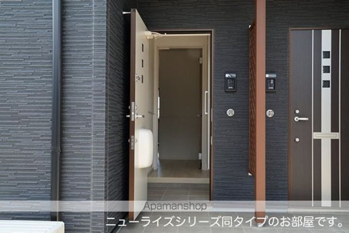 シャーロットタウンⅦの玄関