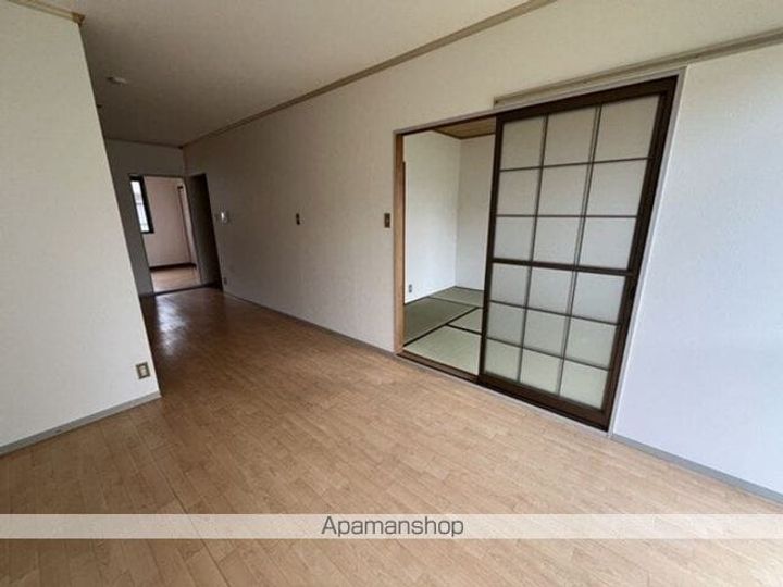 ルミエール22 C棟の内装