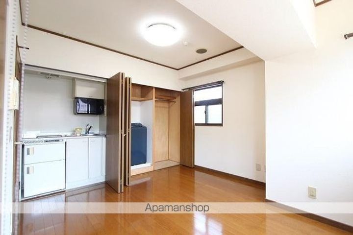 ダイアパレス中央町302号の内装