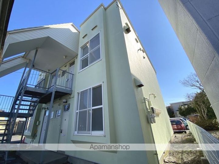 ロピアナカムラ3の外観