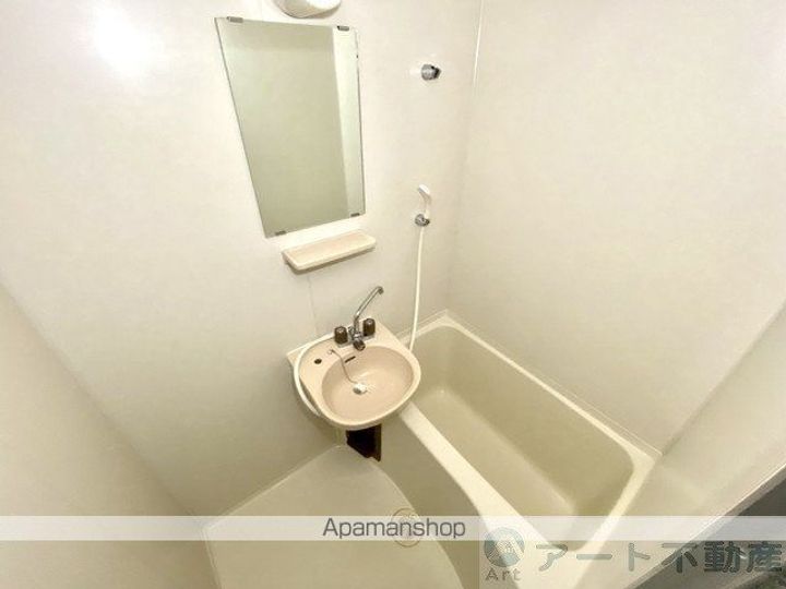 アチェロの風呂