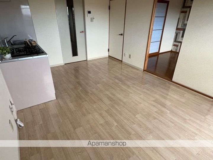 ファミール徳常163の内装